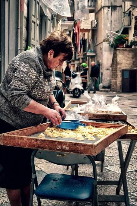 Residenze Unita D'Italia Panzió Bari Kültér fotó