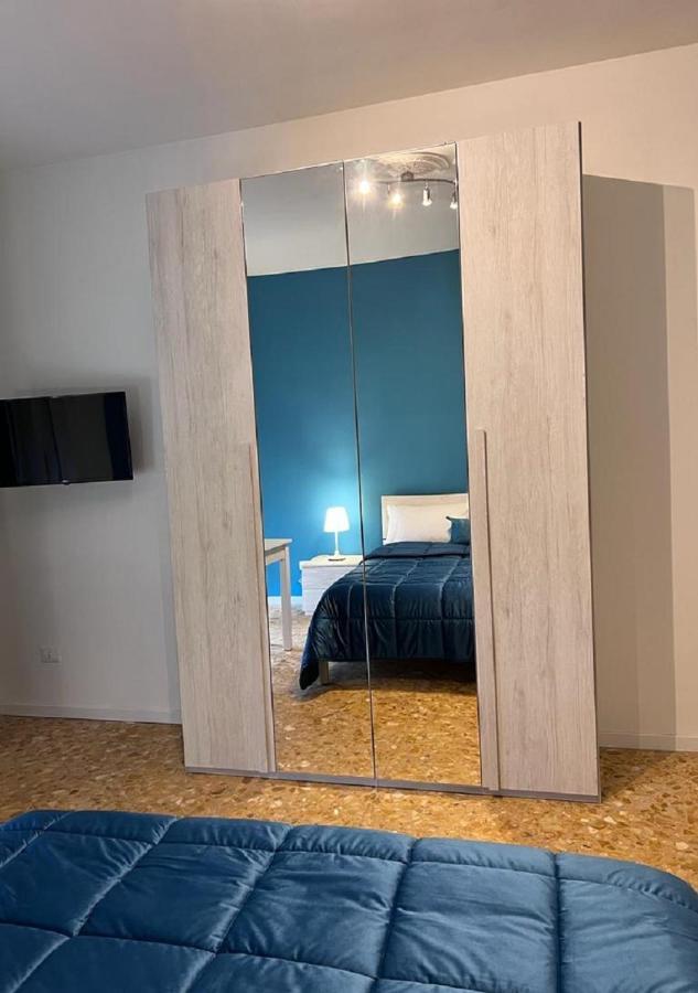 Residenze Unita D'Italia Panzió Bari Kültér fotó