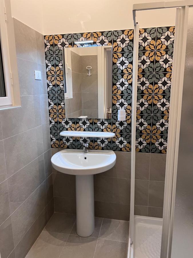 Residenze Unita D'Italia Panzió Bari Kültér fotó