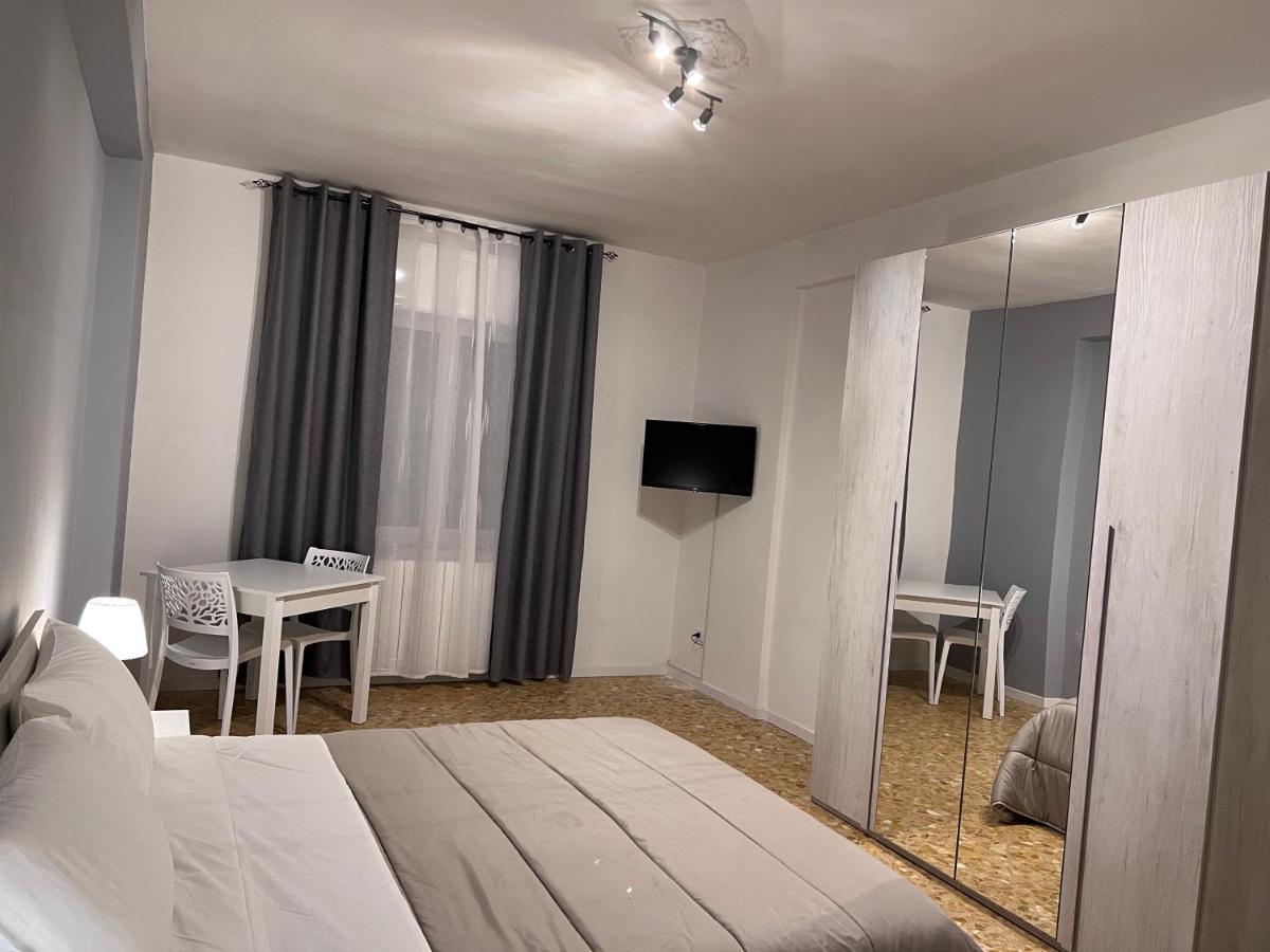 Residenze Unita D'Italia Panzió Bari Kültér fotó