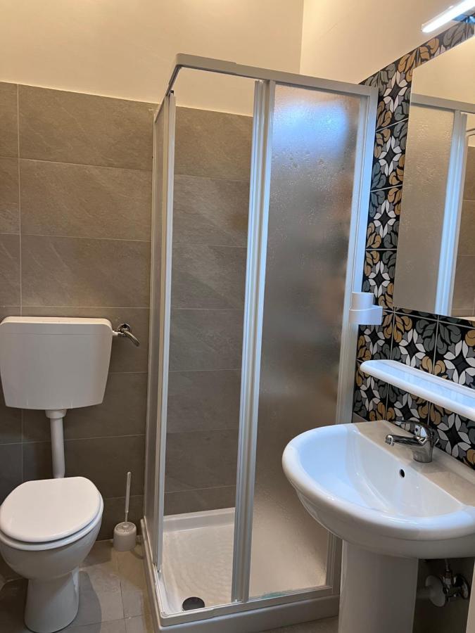 Residenze Unita D'Italia Panzió Bari Kültér fotó